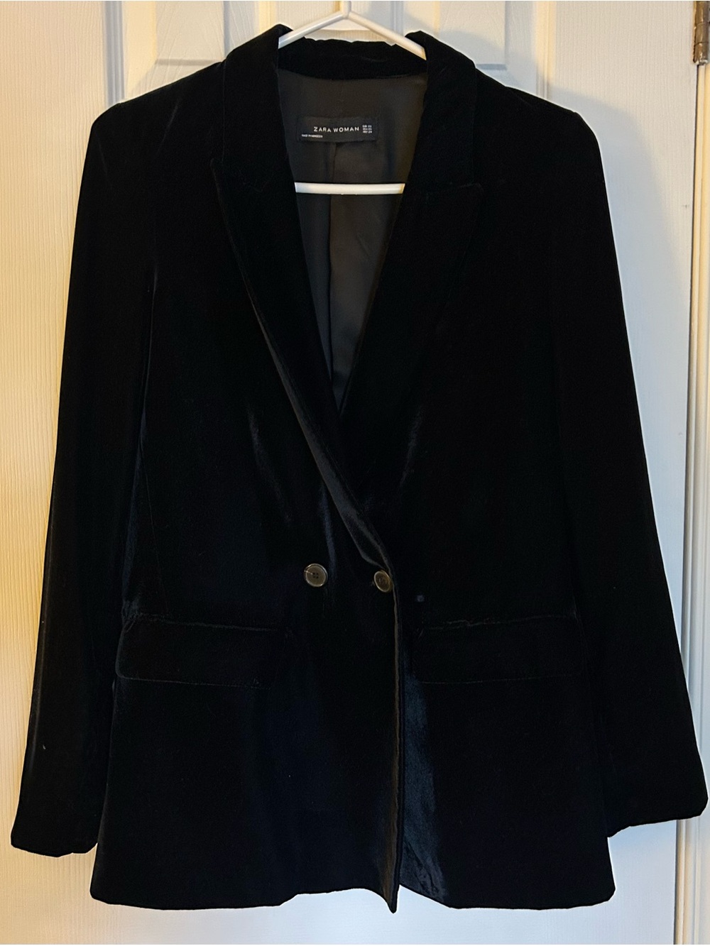 Zara Black Velvet Double-Breasted Blazer Jacket - size XS